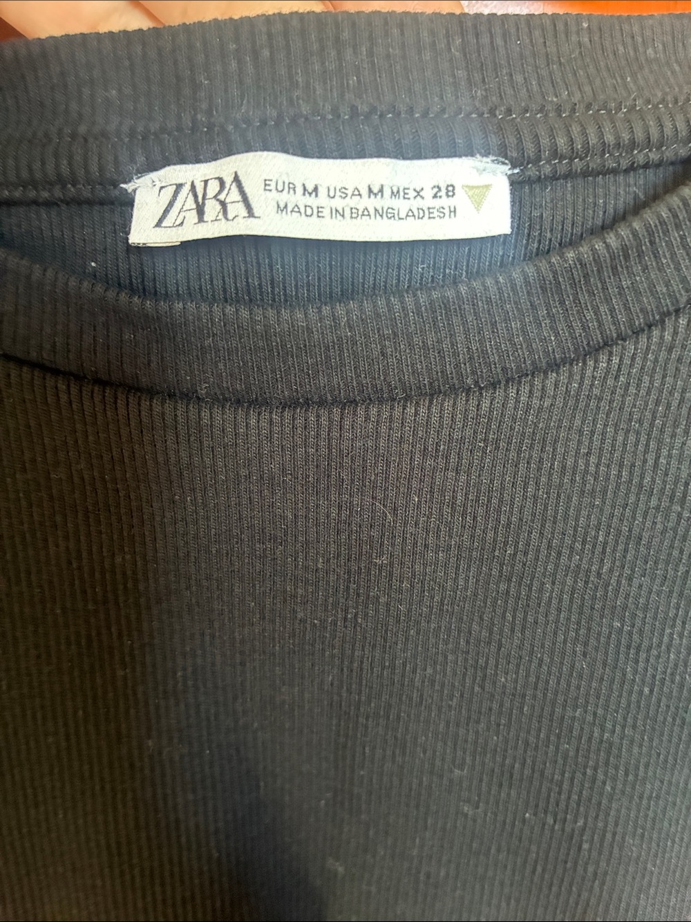 Zara Black Ribbed crop Tank with Ruffle Cap Sleeves - Picture 3 of 3